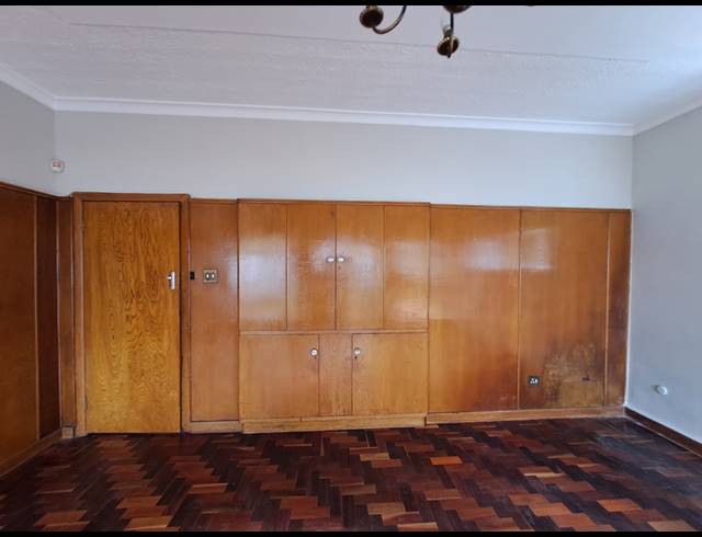 4 bed property to rent in PAGLANDE